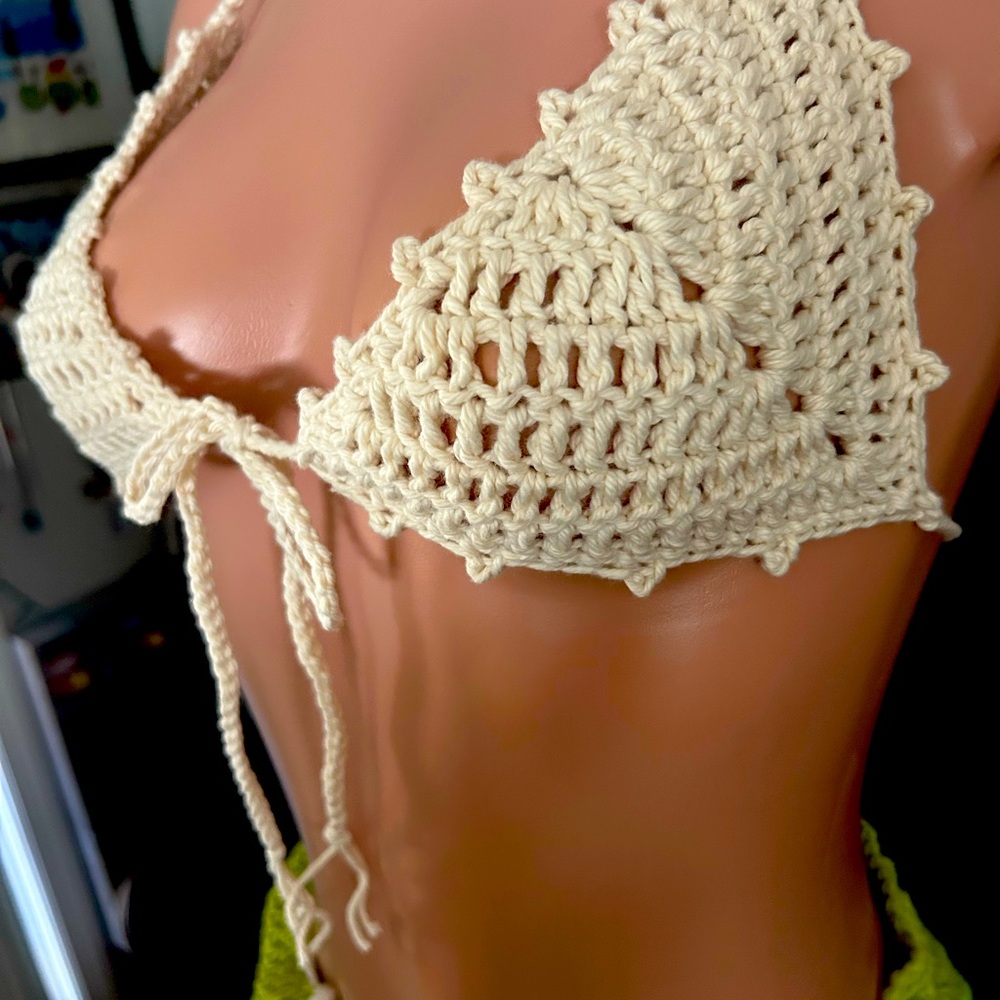 Crochet top bra